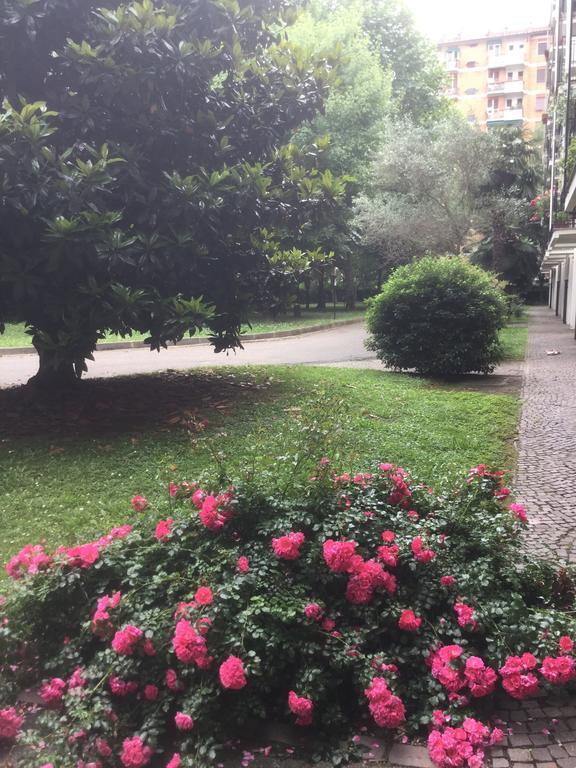 Cosy Corner Apartment Milan Bagian luar foto